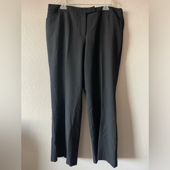 Nicole Miller, Women’s Black Straight Leg  Front Pockets Dress Pants Plus Sz 18 - Picture 1 of 6